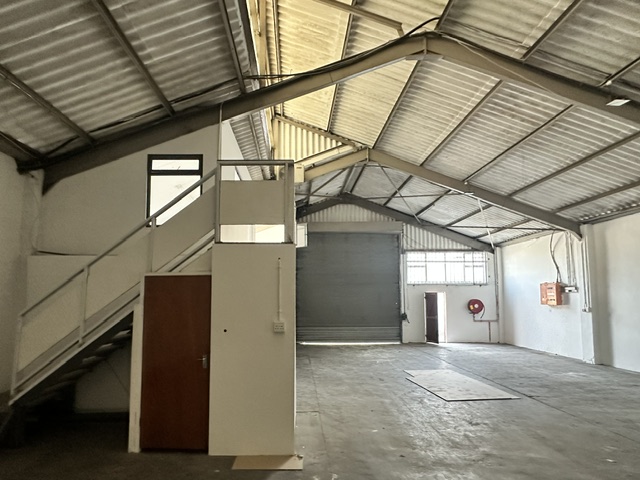 To Let Commercial Property for Rent in Ottery Western Cape